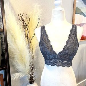 Smart & Sexy Grey Lace Bralette
